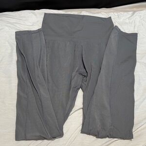 Alphalete Gray Leggings